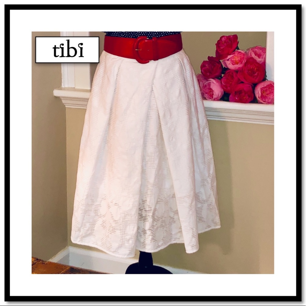Lovely tibi Full White Skirt w/White Slip Beneath